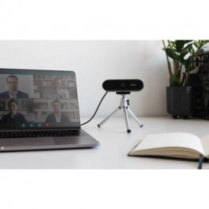 Webcam Full HD Trust Tyro risoluzione 1080p con treppiede - nero