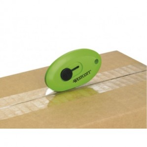 Cutter di sicurezza Westcott con mini lama a scatto in ceramica lunghezza 31 mm verde - E-16474 00