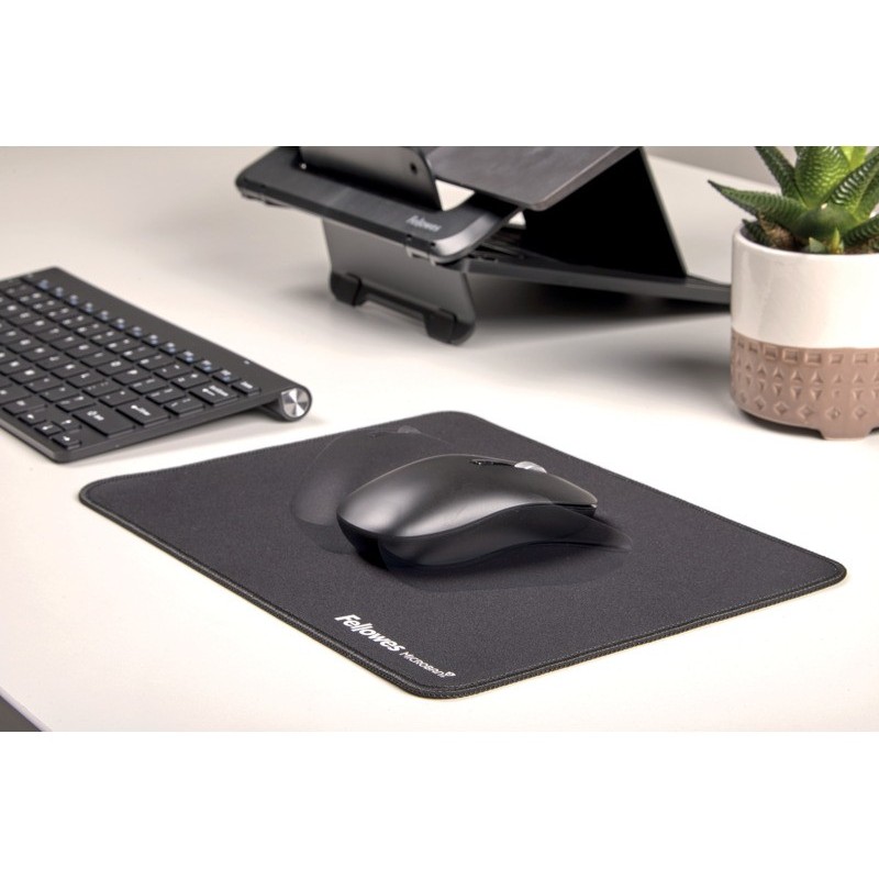 Tappetino mouse XL Fellowes Breyta con antibatterico Microban 28×21 cm - nero 100138995